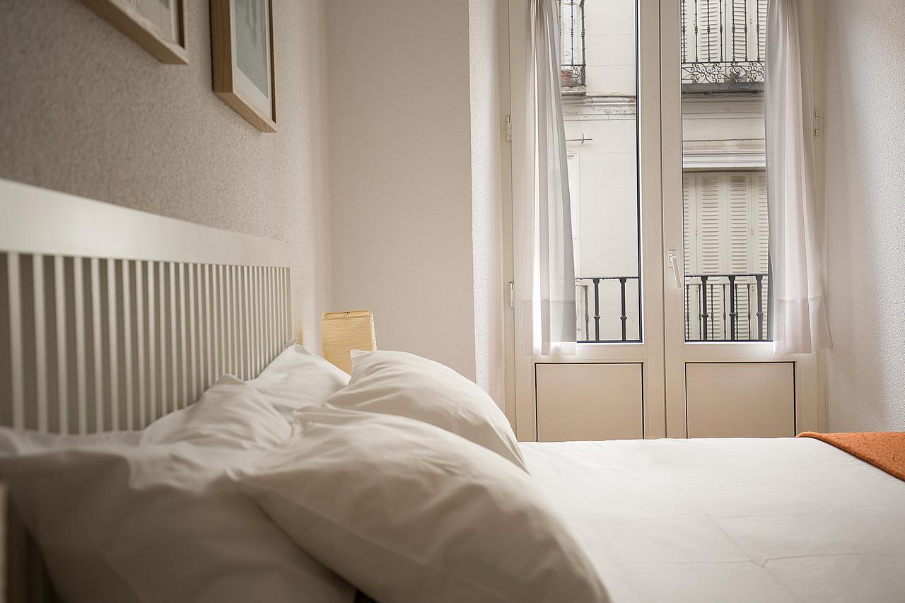 Apartamentos San Lorenzo 26 Madrid Eksteriør bilde