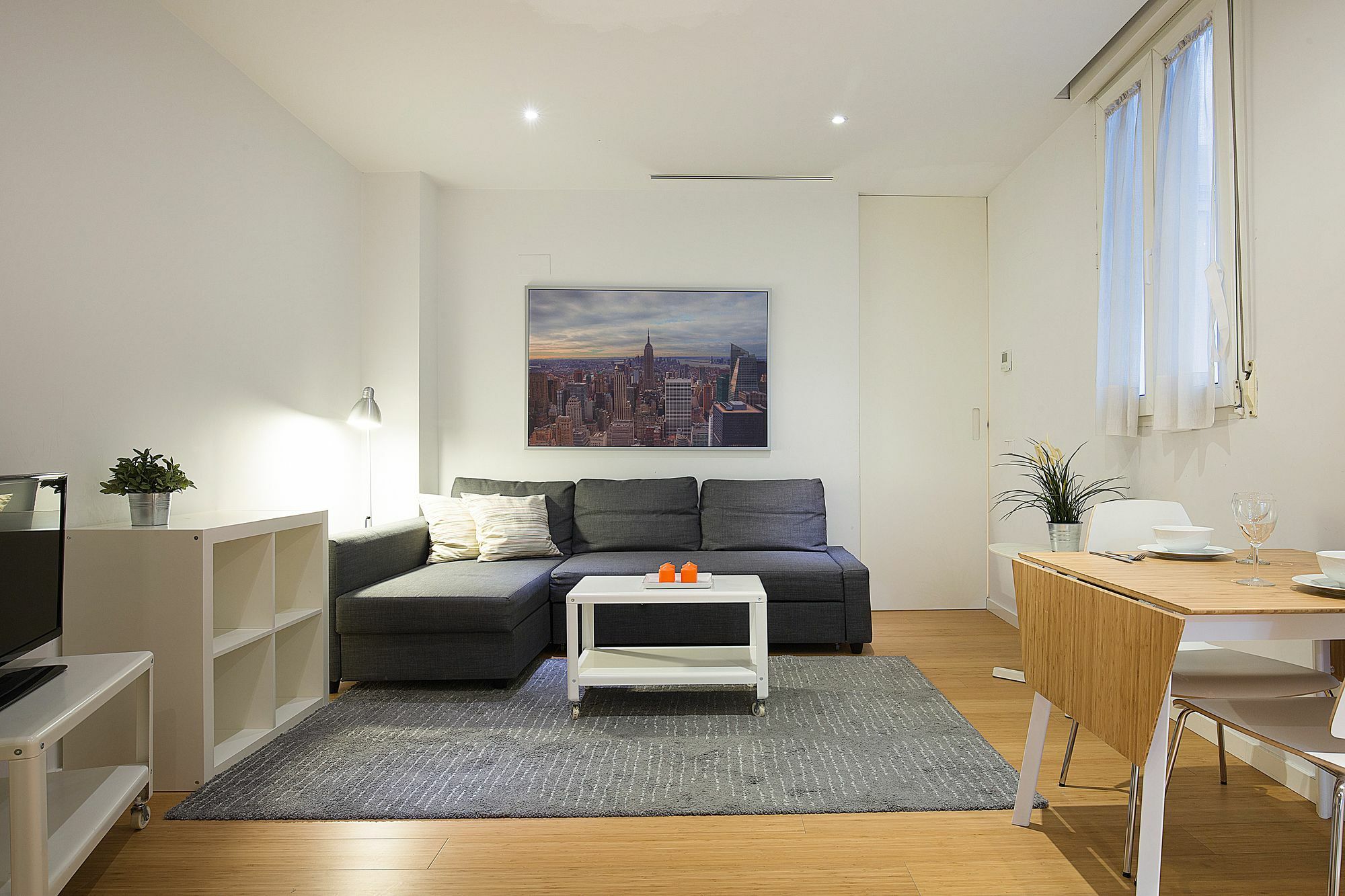 Apartamentos San Lorenzo 26 Madrid Eksteriør bilde