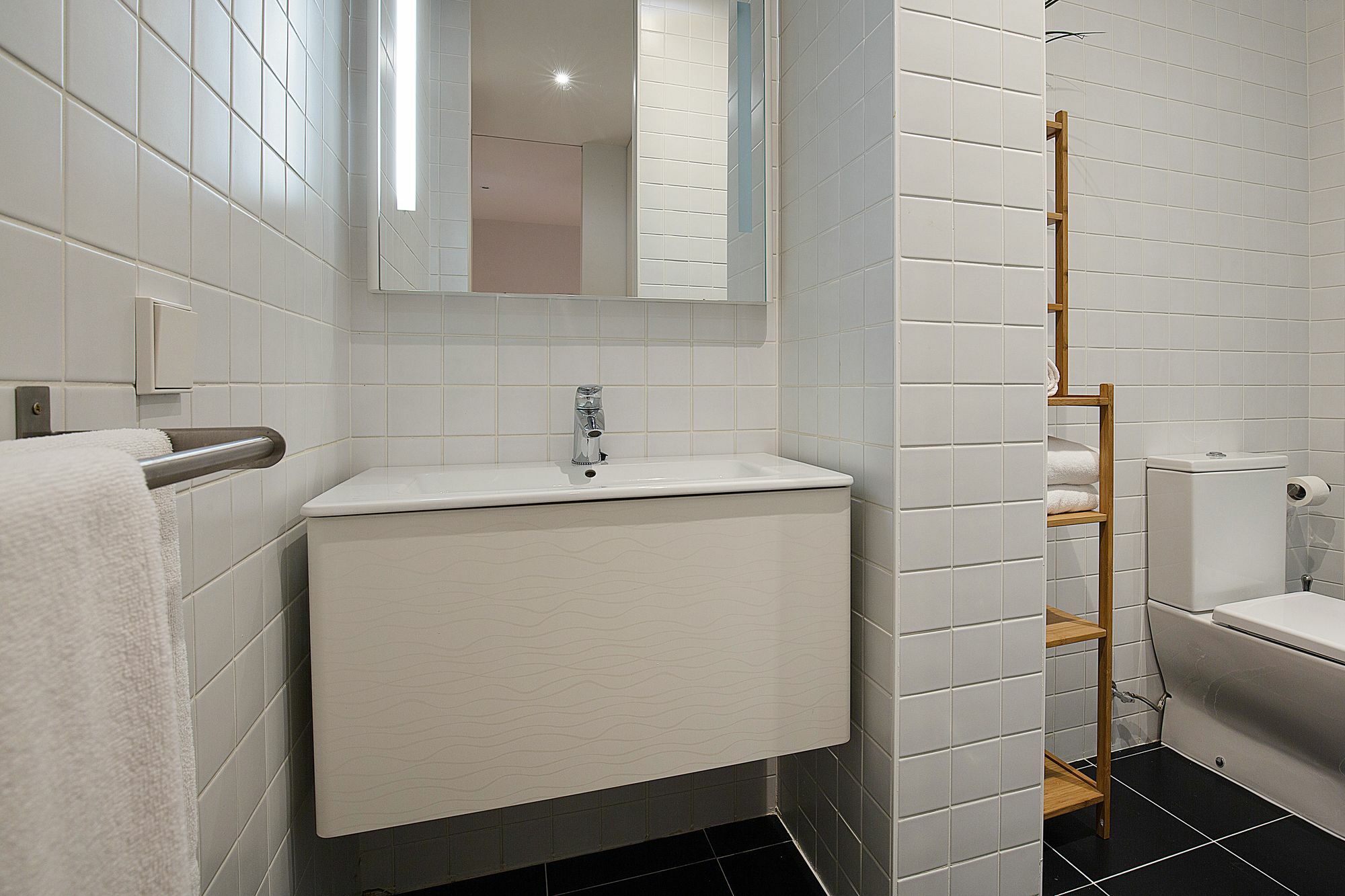 Apartamentos San Lorenzo 26 Madrid Eksteriør bilde